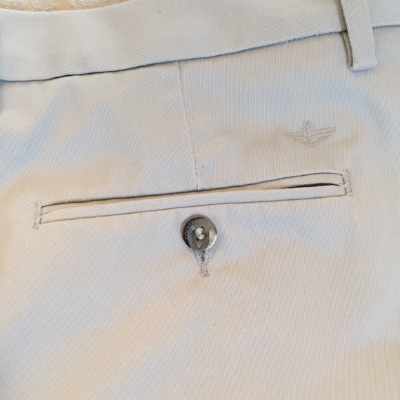 Dockers lightweight khaki trousers - Picture 10 of 11